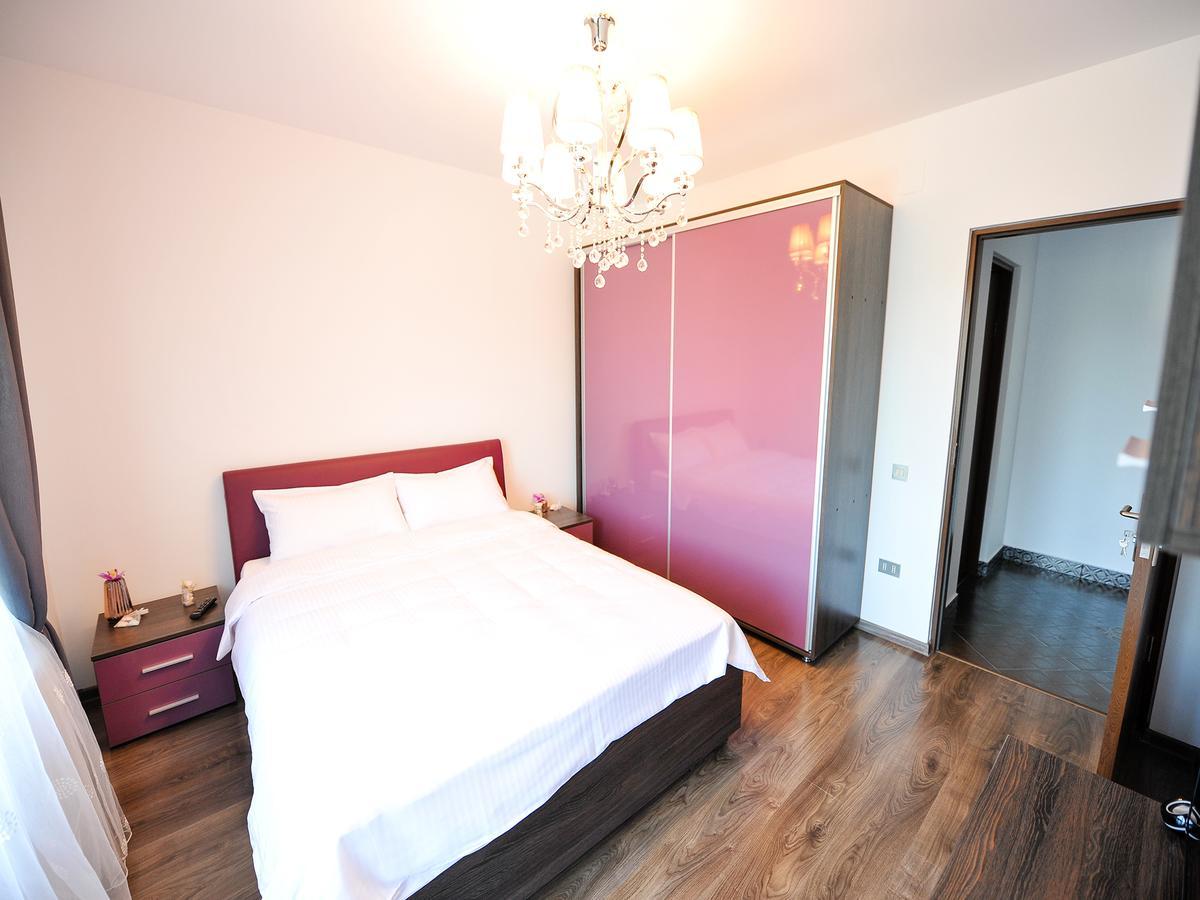 Casa Bella Apartments Bragadiru Bagian luar foto